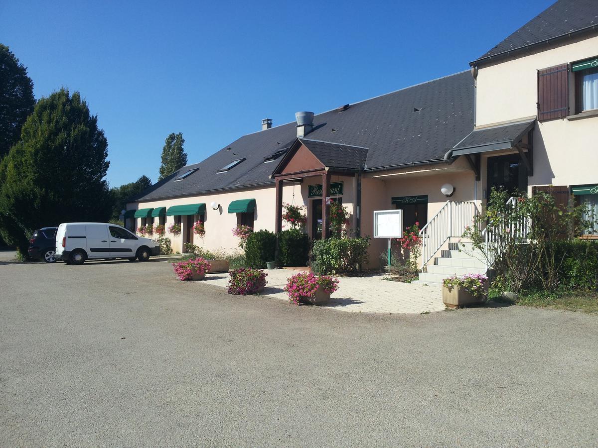 Ferrieres-en-Gatinais Logis Hotel Restaurant De L'Abbaye المظهر الخارجي الصورة