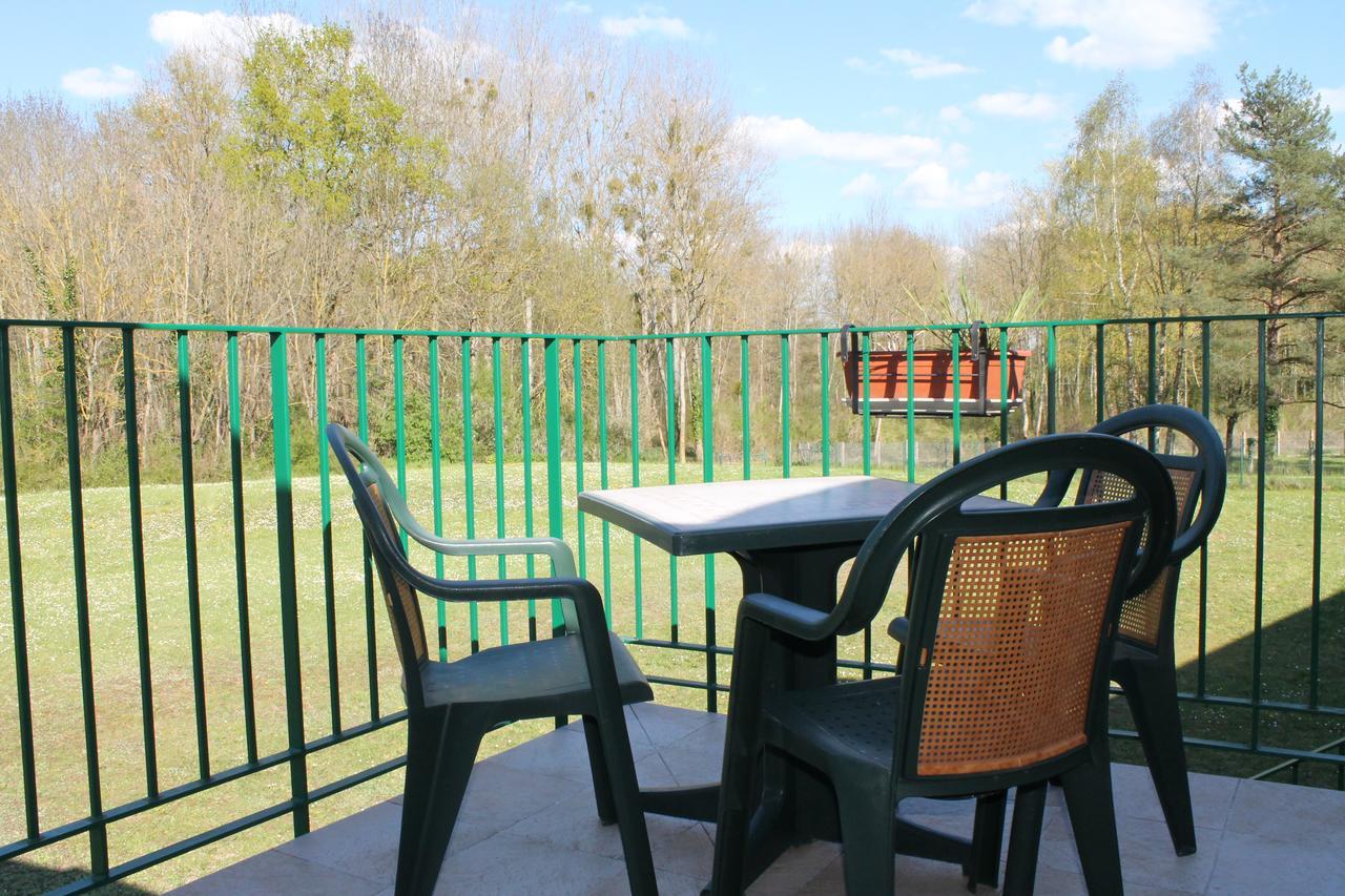 Ferrieres-en-Gatinais Logis Hotel Restaurant De L'Abbaye المظهر الخارجي الصورة